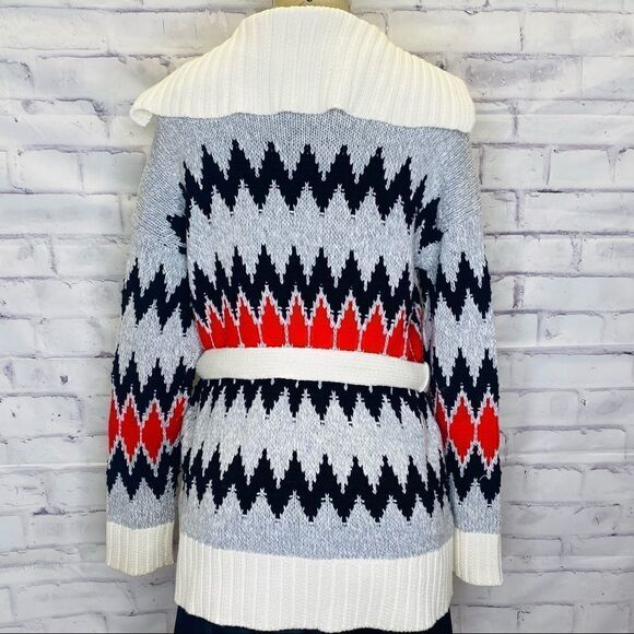 Two by Vince Camuto Jacquard Cozy Cardigan with belt - Picture 3 of 10